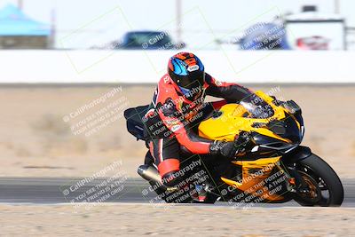 media/Jan-08-2022-SoCal Trackdays (Sat) [[1ec2777125]]/Turn 15 Inside (950am)/